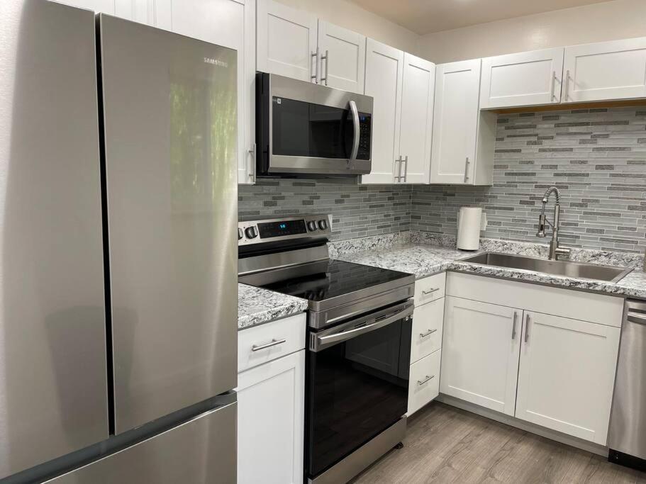 Four Bedroom Home Near Hartsfield Jackson Airport Riverdale Bagian luar foto