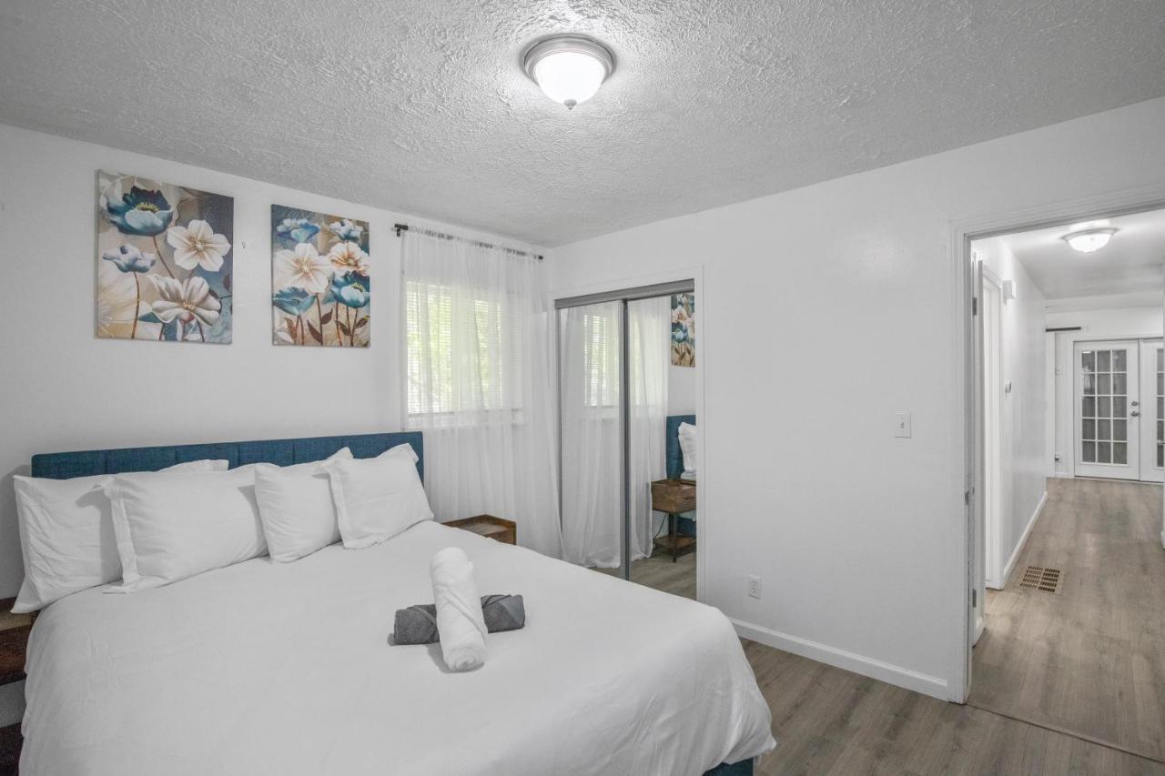 Four Bedroom Home Near Hartsfield Jackson Airport Riverdale Bagian luar foto